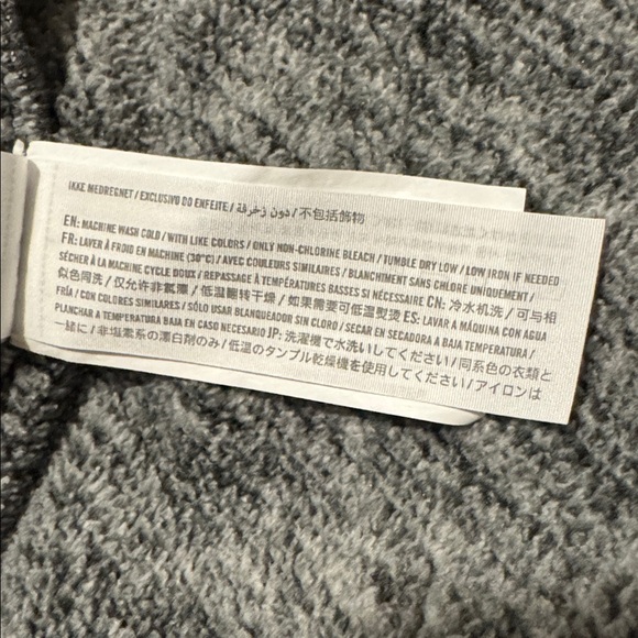 Abercrombie & Fitch Gray & Black Buffalo Plaid 1/2 Zip Sherpa Fleece Pullover L - Picture 13 of 16